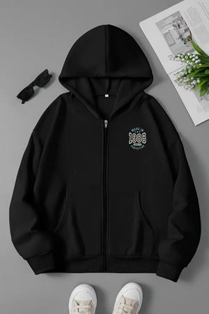 Unisex Siyah Kapüşonlu Fermuarlı Sweatshirt – Made in 1988 Baskılı, Şardonlu Kalın Kumaş