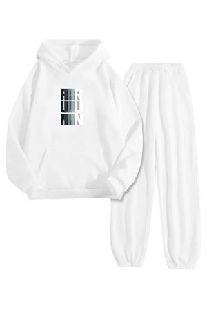 Beyaz Eşofman Takımı – Runn Baskılı, Kapüşonlu Sweatshirt ve Jogger Pantolon