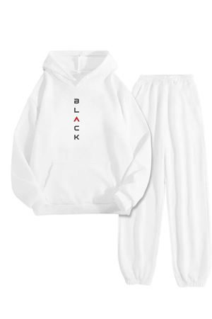Beyaz Eşofman Takımı – Black Baskılı, Kapüşonlu Sweatshirt ve Jogger Pantolon