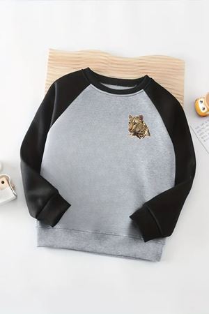 Unisex Gri-Siyah Reglan Sweatshirt – Minimal Leopar Baskılı, Uzun Kollu
