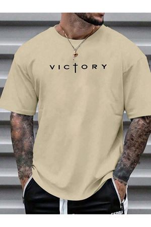 Victory Baskılı Süprem Bej T-Shirt - Oversize Bisiklet Yaka Tişört