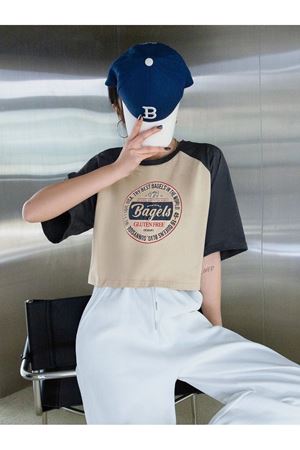 Bagels Baskılı Süprem Crop T-shirt - Bej Füme Reglan Kol Oversize Bisiklet Yaka Tişört