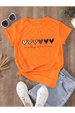 Renkli Kalpli Süprem T-Shirt - Baskılı Oversize Bisiklet Yaka Kısa Kol Tişört