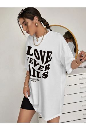 Love Neverfails T-shirt - Beyaz Baskılı Oversize Bisiklet Yaka Kısa Kol Tişört