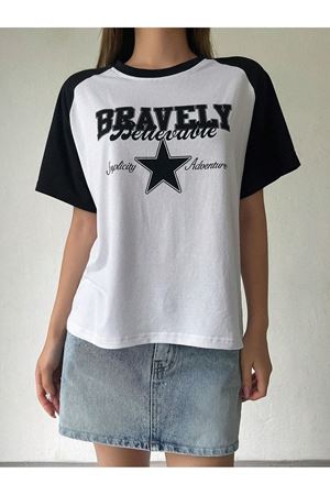 Bravelly Yıldız Parçalı Süprem T-Shirt - Beyaz Siyah Oversize Bisiklet Yaka Kısa Kol Tişört