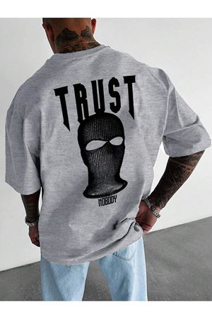 Trust Mast Süprem T-Shirt - Gri Baskılı Oversize Bisiklet Yaka Kısa Kol Tişört