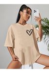 Minimal Kalp T-shirt - Açık Kahve Baskılı Oversize Bisiklet Yaka Kısa Kol Tişört