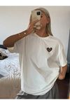 Beyaz Leopar Kalp Baskılı Oversize T-shirt