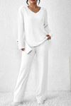 Unisex Beyaz Raporlu İnterlok Kumaş Eşofman Takımı – Rahat Ev ve Günlük Giyim