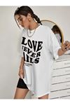 Love Neverfails T-shirt - Beyaz Baskılı Oversize Bisiklet Yaka Kısa Kol Tişört