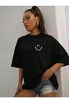 Smile Minimal Gözlüklü Figür T-shirt - Siyah Baskılı Oversize Bisiklet Yaka Kısa Kol Tişört