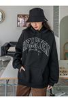 Kadın Oversize Hearten Baskılı Kapüşonlu Siyah Sweatshirt..